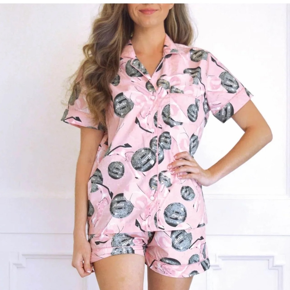 8 Oak Lane Disco Party PJ Set with shorts & Short Sleeve Top - Size Medium